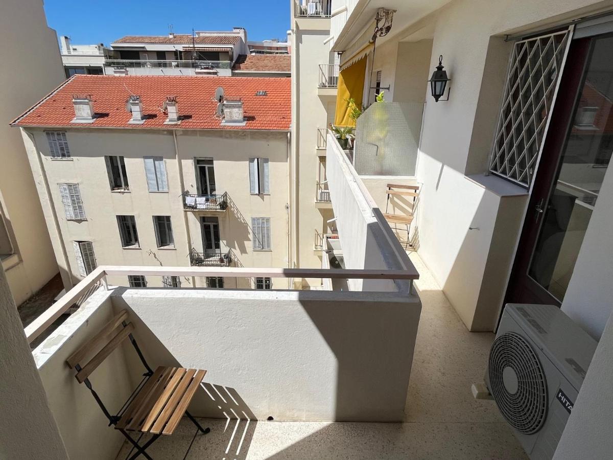 3P Central Refait A Neuf - Parking L430Cm X W275Cm Antibes Eksteriør billede